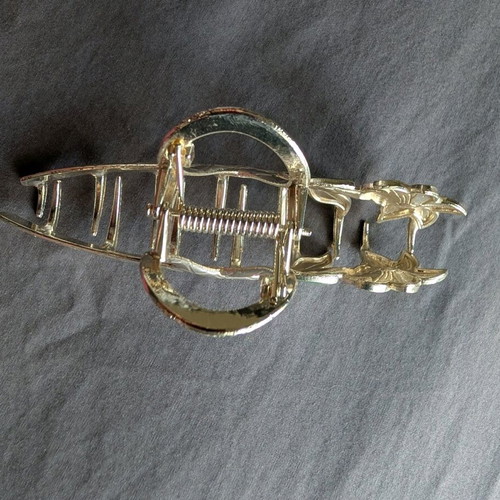 Hair clip like new, metal