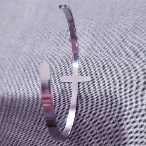 Cross cuff bracelet stainless steel