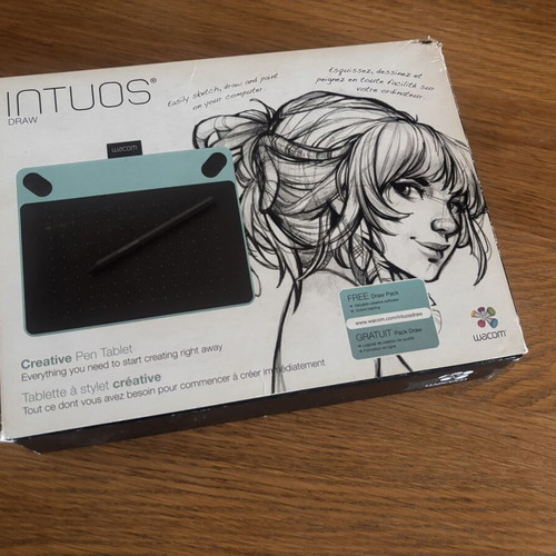 Wacom Intuos Mini Drawing Tablet like new
