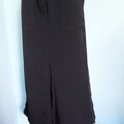 Luxury Black Italian Skirt like new, sizes XL and XXL