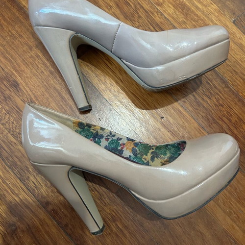 Madden Girl shoes pumps used, size 36, beige