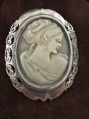 Silver pendant brooch antique vintage cameo used