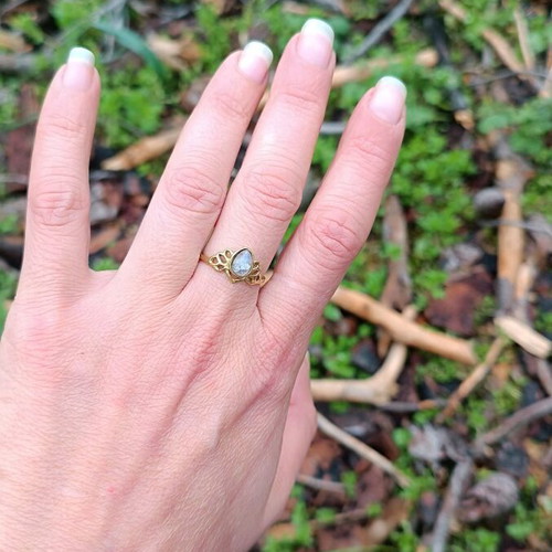 Brass ring with moonstone adjustable size, new