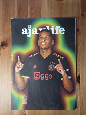 Περιοδικό Ajax Life με Jurriën Timber Bob Marley τρίτη φανέλα σαν καινούργιο