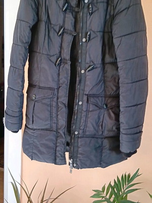 Stradivarius jacket like new, montgomery style without hood, size M