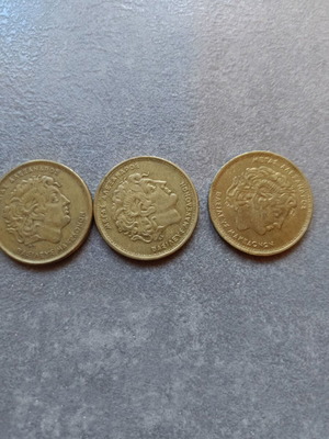 100 Drachmae used