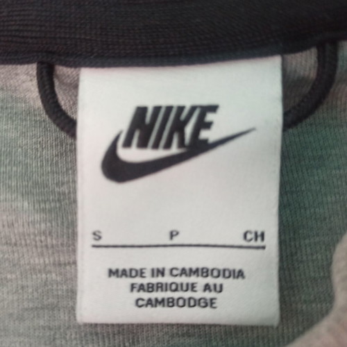 Nike Sportswear Tech Fleece sweatshirt, grey and black, size S