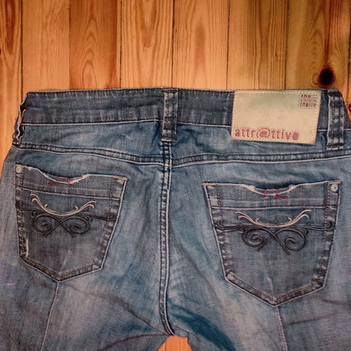 Attrattivo Y2K low-rise boyfriend jeans like new