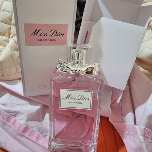 Miss Dior Rose N'Roses Eau de Toilette 100 ml like new