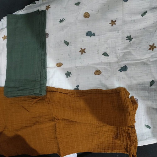 Baby towels, burp cloths, bibs, and bathrobe like new