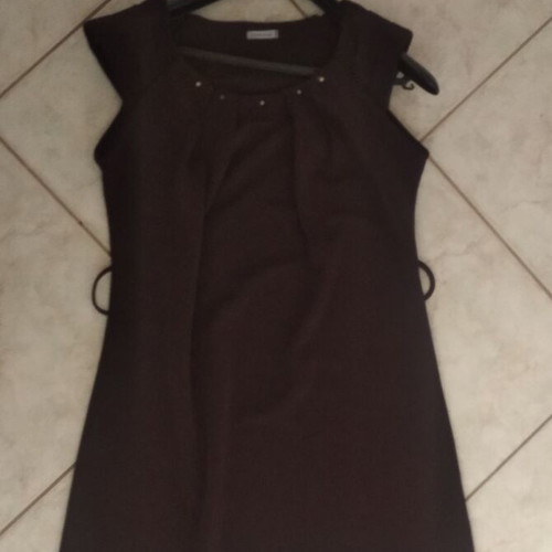 Midi dress used, brown, Italian style with belt gift