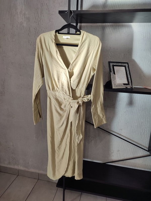 Γυναικείο midi κρουαζέ φόρεμα H&M XS, απαλό πράσινο