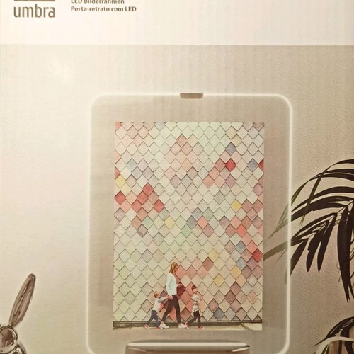 Umbra photo frame with Led lighting 13x18 cm new, silver base