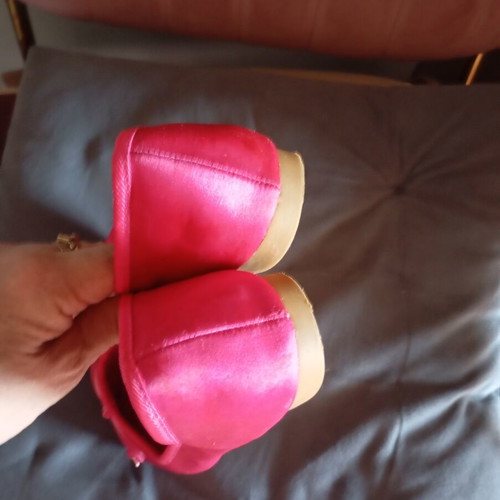 Ballerinas like new, silk quality, size 37, red and pink