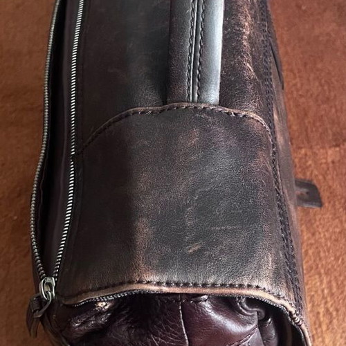 Piquadro leather messenger bag like new, brown
