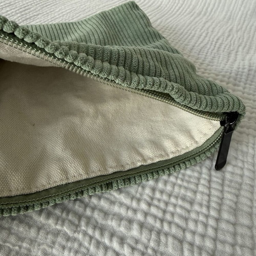 Makeup bag Athanasia in sage green ribbed corduroy pouch