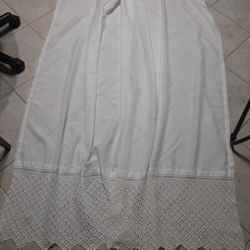 Curtain handmade with lace, like new, white fabric 150x135 cm