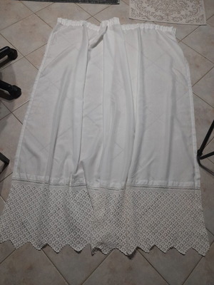 Curtain handmade with lace, like new, white fabric 150x135 cm