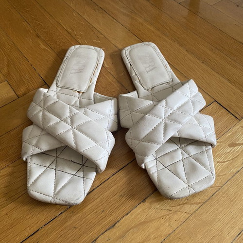 Zara flat sandals white beige size 39