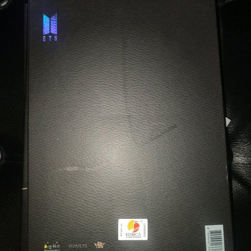 BTS Love Yourself Tear album like new, kpop