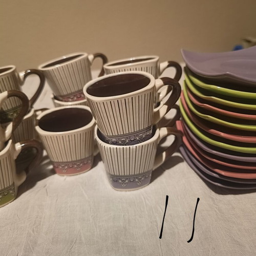 Coffee and tea cups set, like new, pack of 12