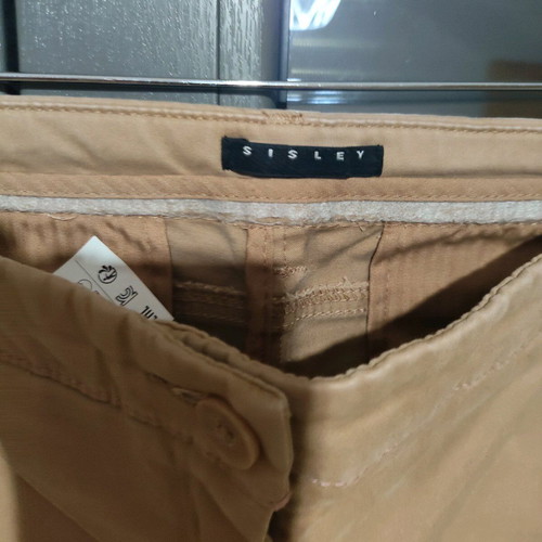 Sisley beige jeans set with Benetton blue shirt used