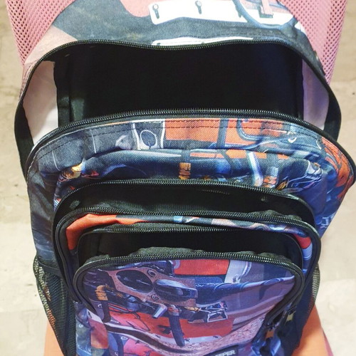 Bag with 3 compartments like new for multiple uses
