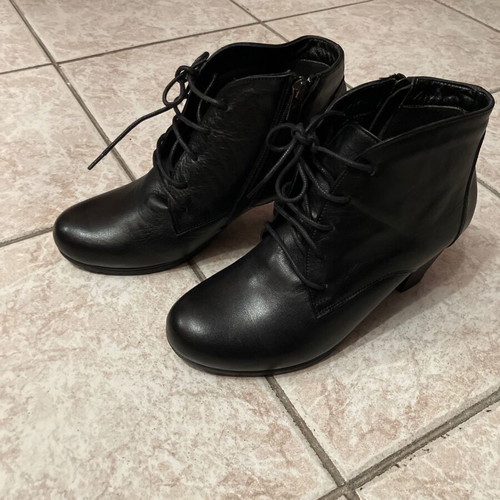 Aero Anatomics leather lace-up anatomical shoes size 38, like new, black