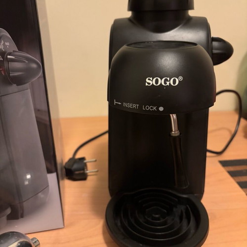 Coffee maker machine for espresso, cappuccino and hot chocolate new