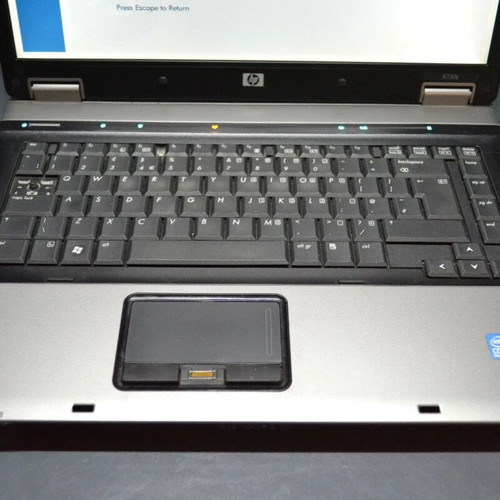 HP Compaq 6730b laptop used with Windows 8.1 and power supply