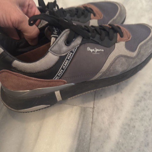 Pepe Jeans sneakers size 45 like new, black and grey