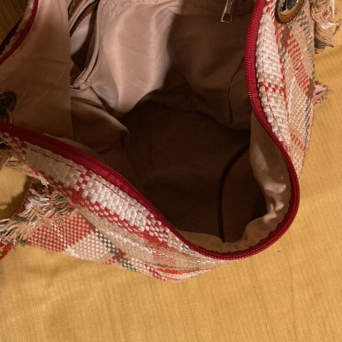Handbag used fabric with leather strap and inner pockets