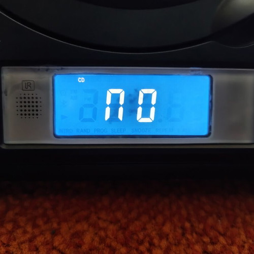 Auna MC-120 CD player used with radio, Bluetooth and USB