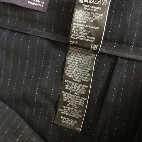 M&S Marks and Spencer Women's Crop Pants Navy Blue like new, Size 16 (44)