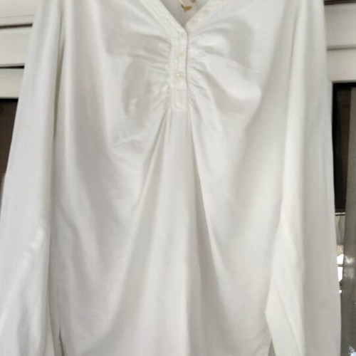 White Boho Blouse with Drawstrings and Ruching Size M-L like new