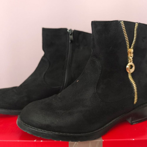 Suede ankle boots used, black, size 35, mimsoga