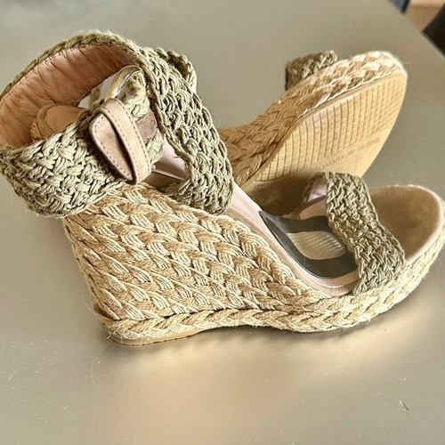 Stuart Weitzman platform shoes like new, size 40, green