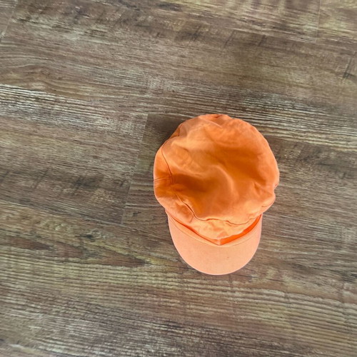 Women's orange hat used