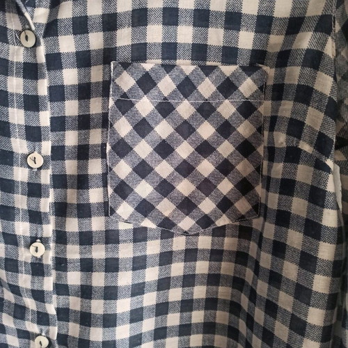 Stradivarius women's checked shirt like new, white and blue, size M/L