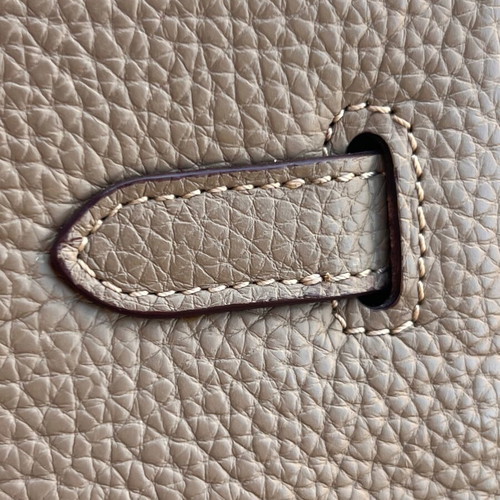 Leather handbag grey like new