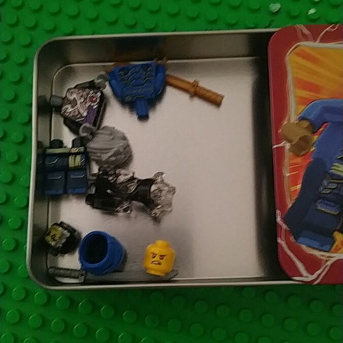 Lego Ninjago Jay vs Cinder figures new in box set of 2