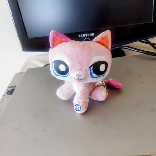 Littlest Pet Shop collectible plush by Hasbro