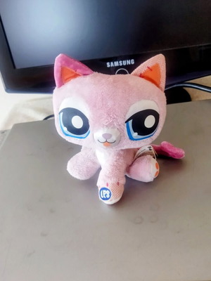 Littlest Pet Shop collectible plush by Hasbro
