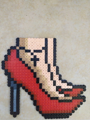 Χειροποίητο διακοσμητικό Red Stilettos