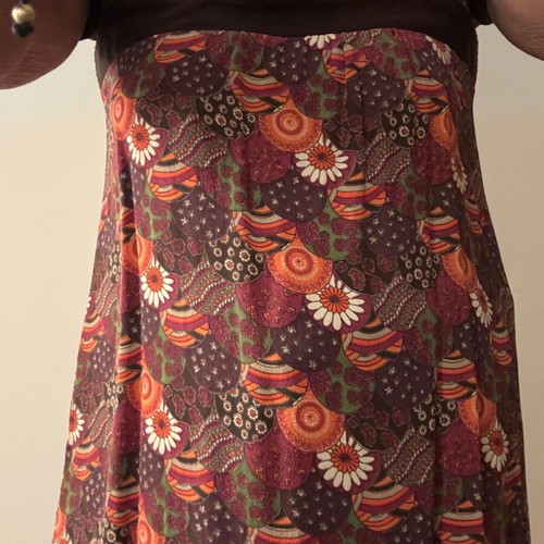 Printed blouse like new, size M, multicolored