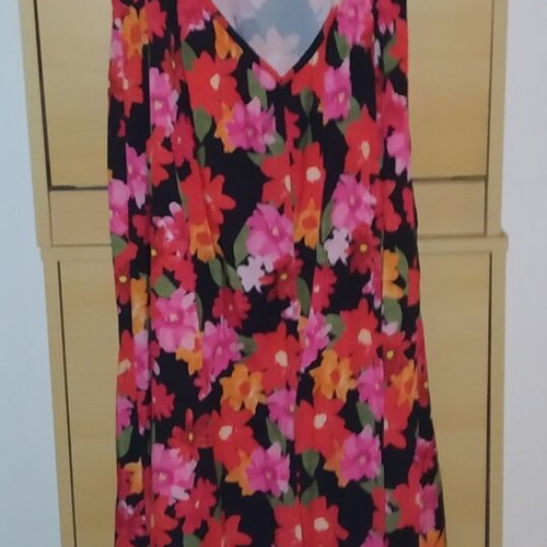 Long backless dress like new, size M-L, with crossed back design