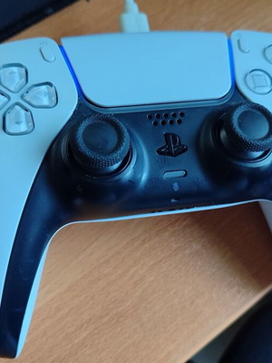 Sony Dualsense ασύρματο gamepad για PS5 σαν καινούργιο, λευκό