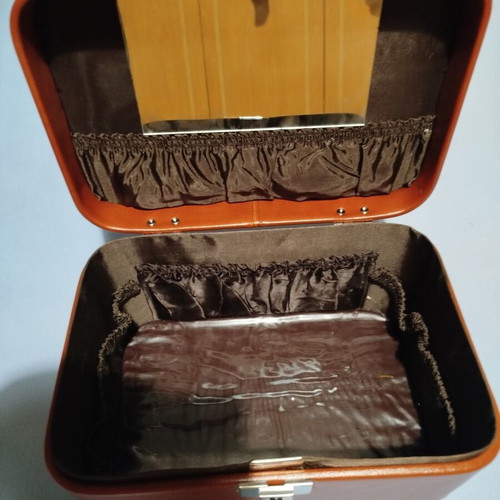 Vintage cosmetic case real from the 70s, new, brown leather
