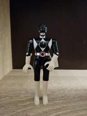 Φιγούρα Power Ranger Μαύρος Bandai 1993 μεταχειρισμένη