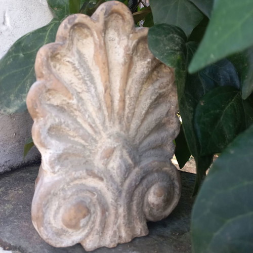 Old akrokeramo used with Parthenon design